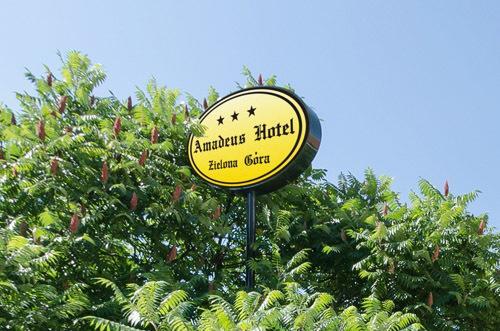 Amadeus Hotel Zielona Gora מראה חיצוני תמונה